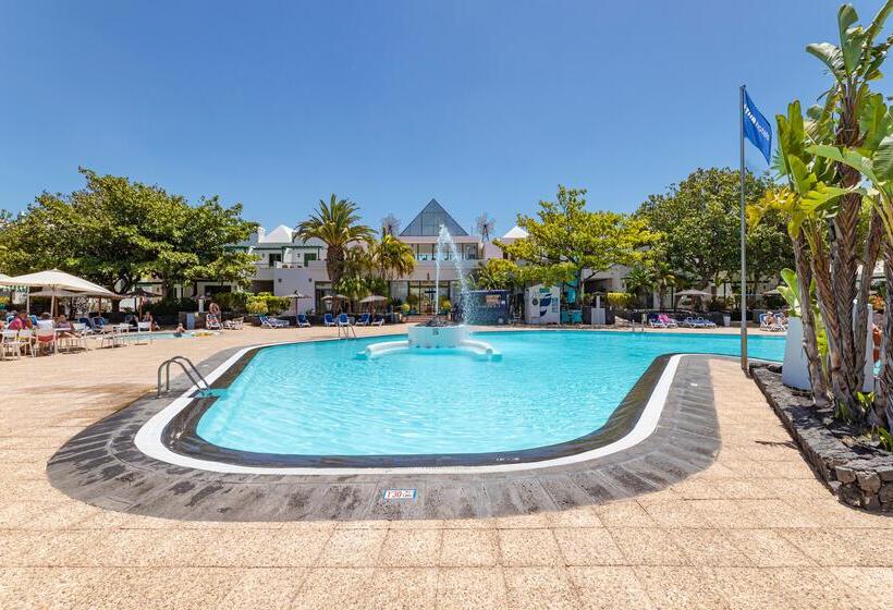 בית מלון כפרי Thb Royal