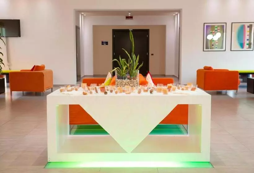 호텔 Unaway Cesena Nord