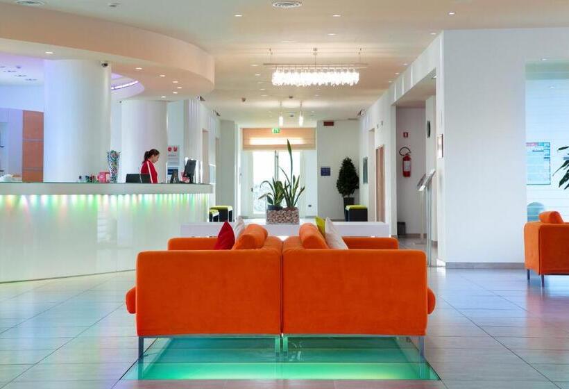 فندق Unaway Cesena Nord