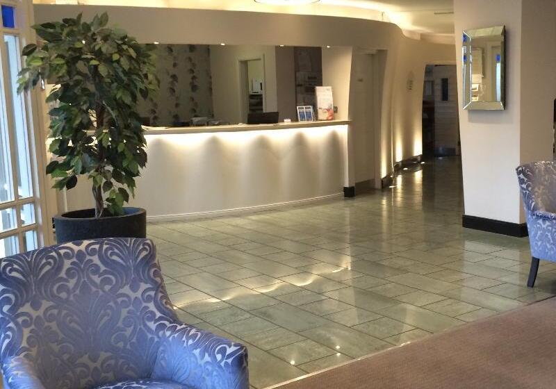 ホテル Waterford Marina