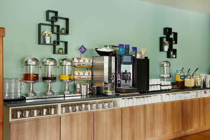 ホテル Waterford Marina