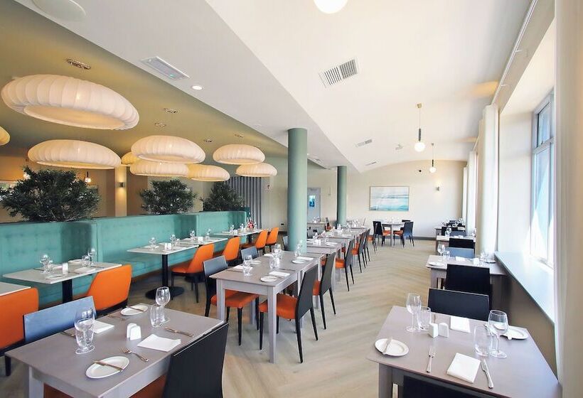 ホテル Waterford Marina