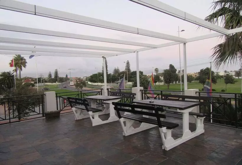 فندق Woodbridge Lodge