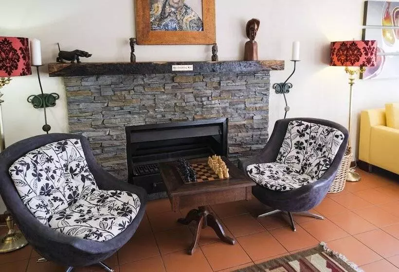 فندق Woodbridge Lodge