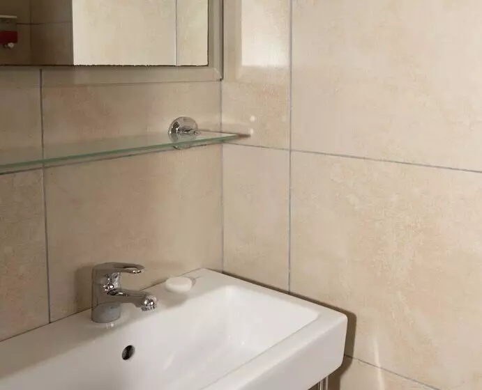 فندق Woodbridge Lodge