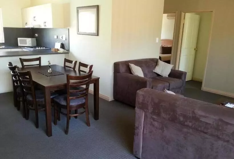 Alice On Todd Apartments