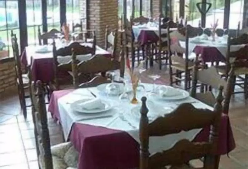 Aparthotel Rural 12 Caños