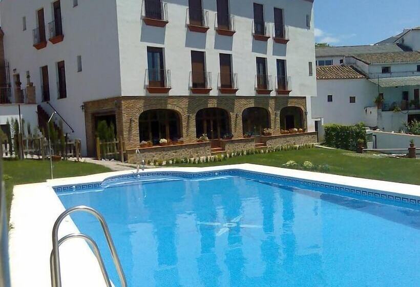 Aparthotel Rural 12 Caños