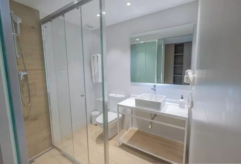 Aparthotel Bcn Montjuic