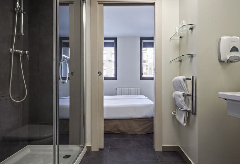 Aparthotel Bcn Montjuic