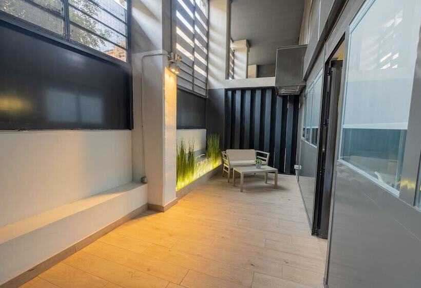 Aparthotel Bcn Montjuic