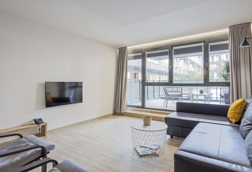 Aparthotel Bcn Montjuic