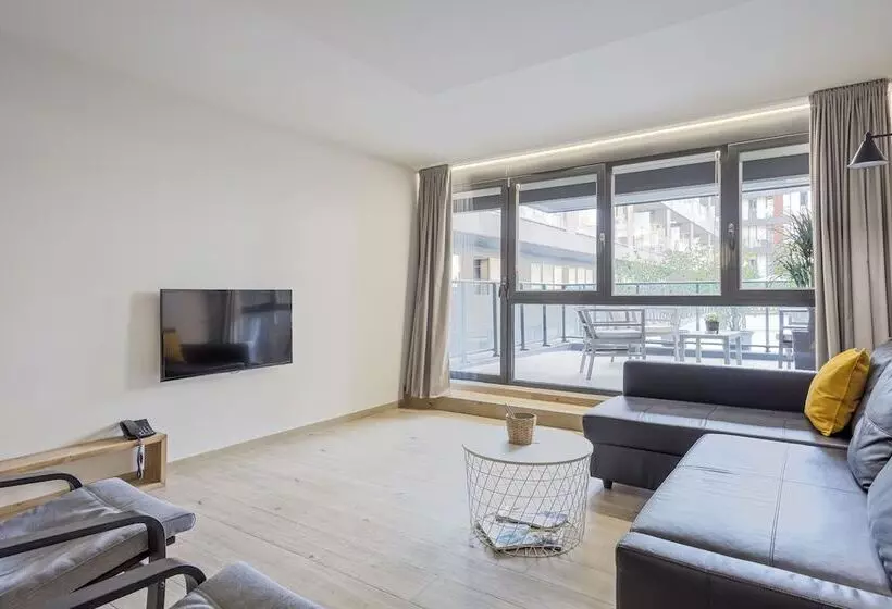 Aparthotel Bcn Montjuic