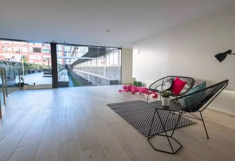 Aparthotel Bcn Montjuic