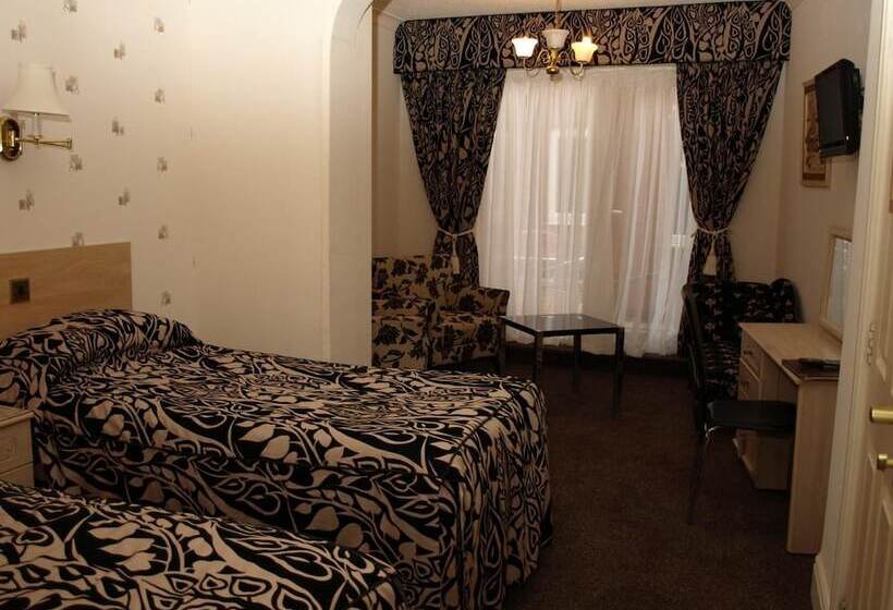 Clifton Park Hotel   Exclusive To Adults