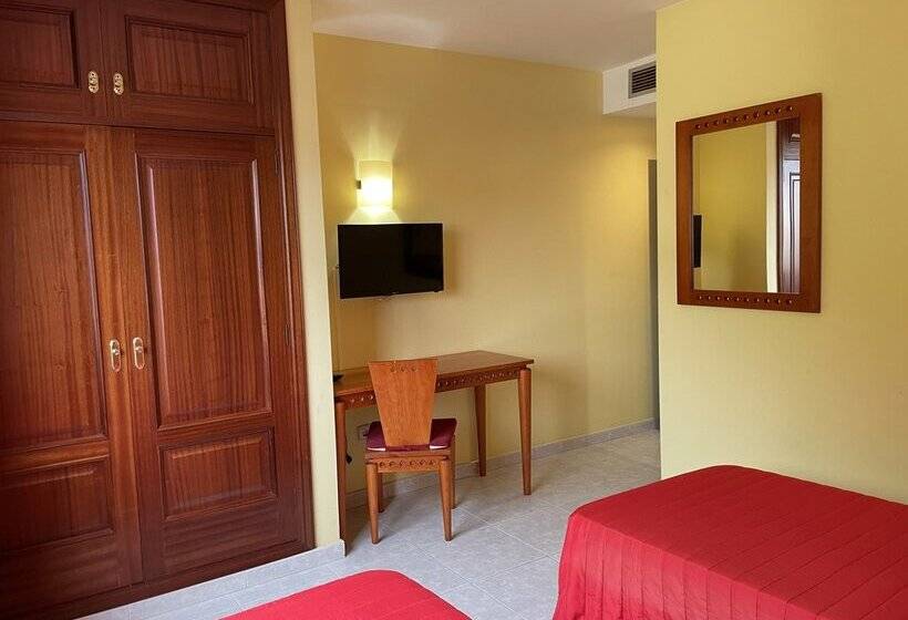 ホテル Acquamaris 3000