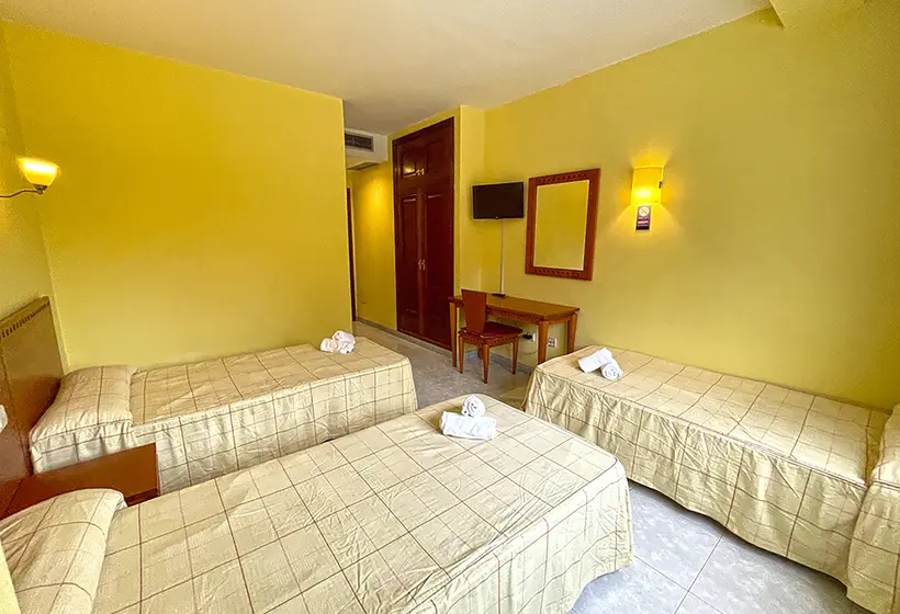 Hotelli Acquamaris 3000