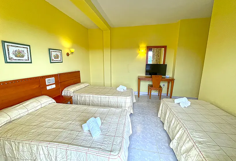 Hotelli Acquamaris 3000