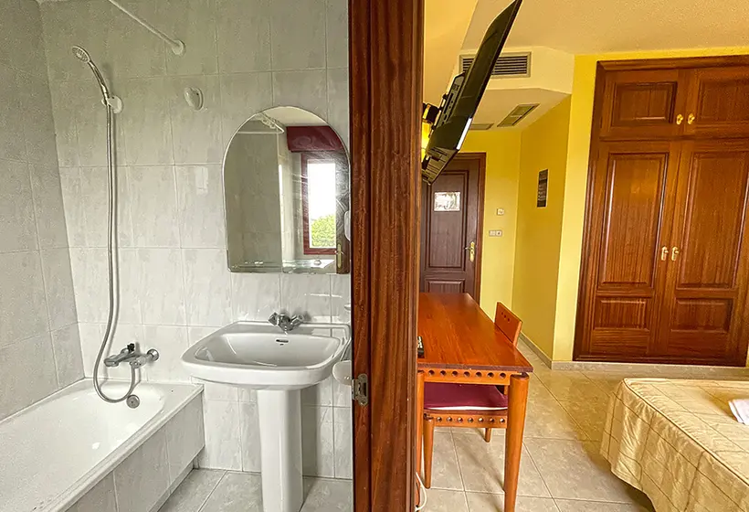 Hotelli Acquamaris 3000