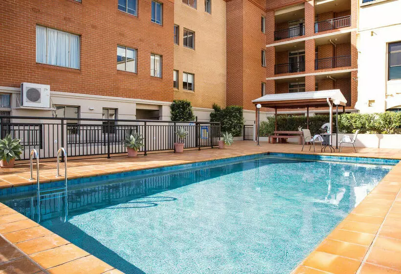 فندق Quality Apartments Camperdown