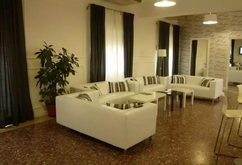 Hotel Amici