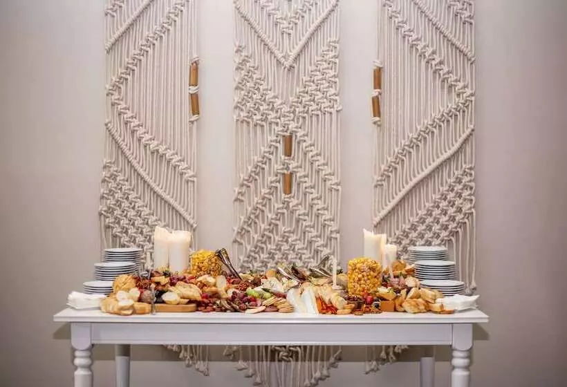 בית מלון כפרי Angourie Resort