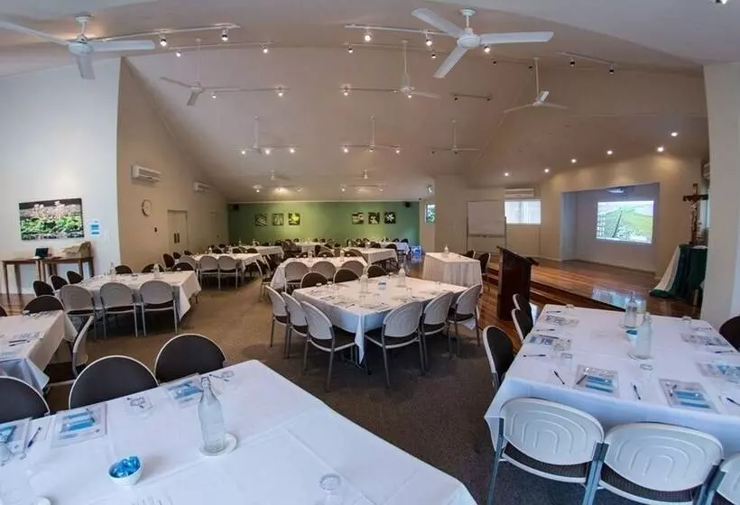 בית מלון כפרי Angourie Resort