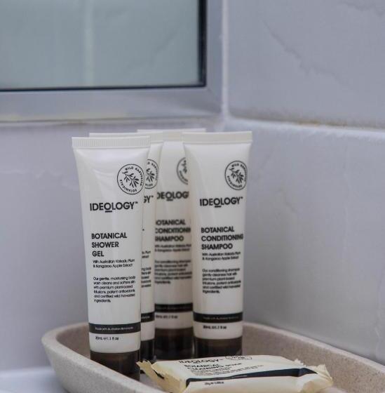 호텔 Byron Lakeside Holiday Apartments