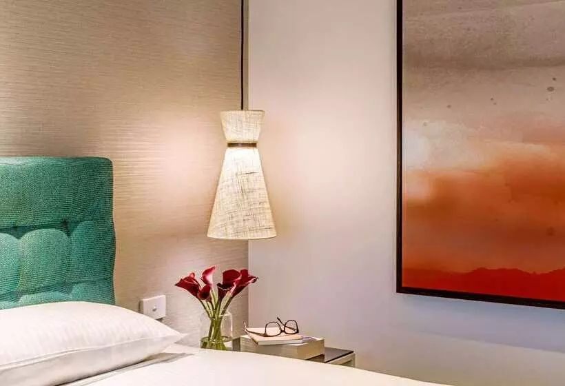 호텔 Crown Promenade Perth