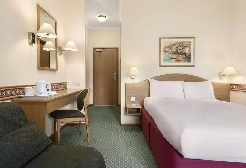 酒店 Days Inn By Wyndham Donington