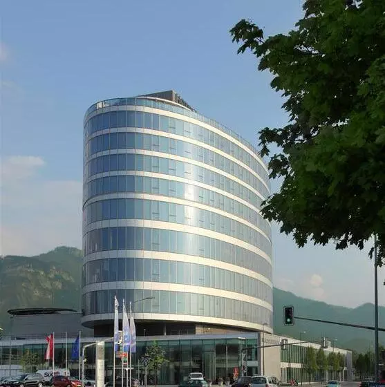 호텔 Four Points By Sheraton Panoramahaus Dornbirn