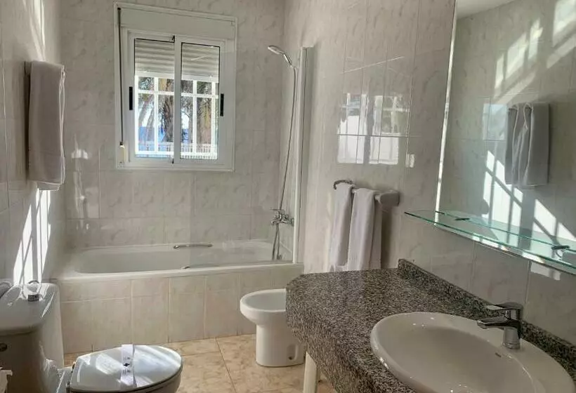 Hospedium Hotel Continental