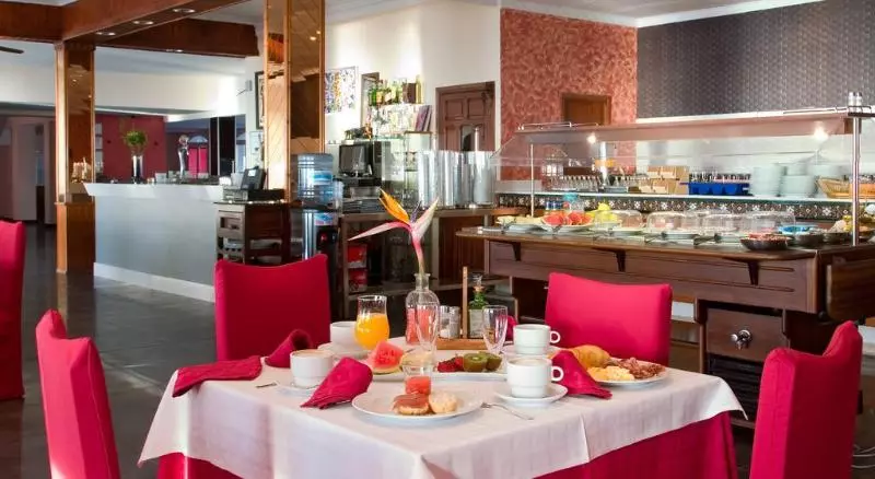 Hospedium Hotel Continental