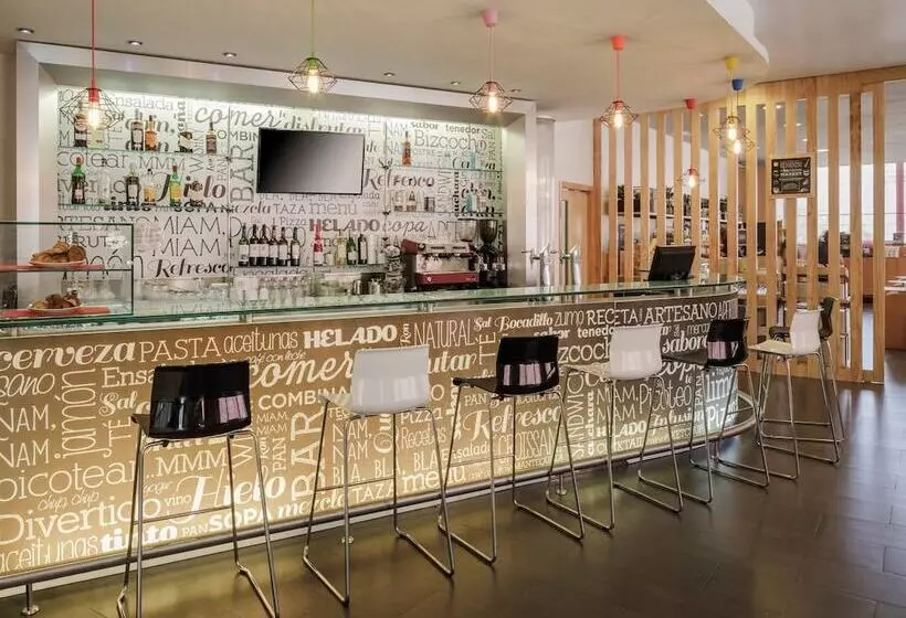 هتل Ibis Malaga Centro Ciudad