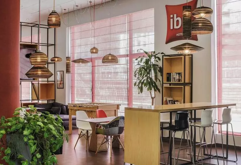 هتل Ibis Malaga Centro Ciudad