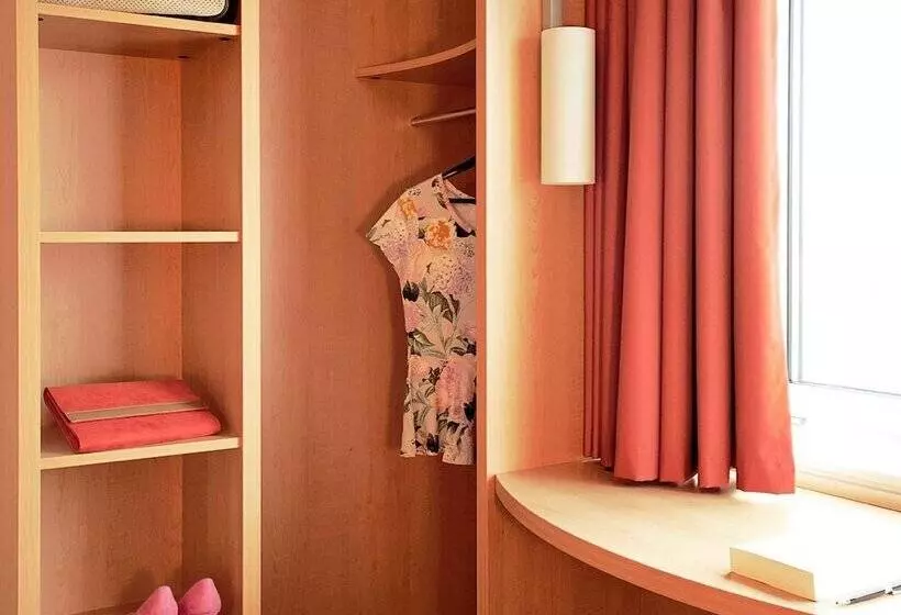 هتل Ibis Malaga Centro Ciudad