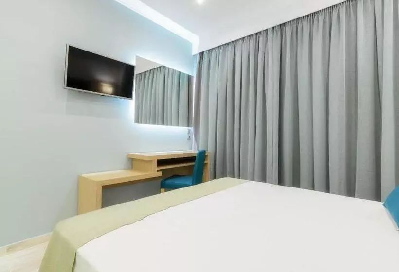 هتل Karras Grande Resort