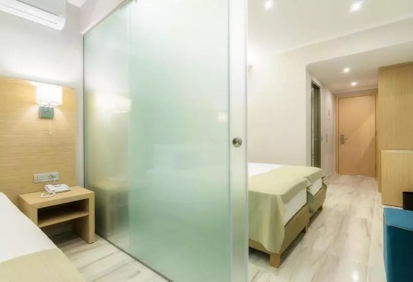 هتل Karras Grande Resort