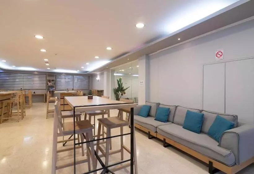 هتل Karras Grande Resort