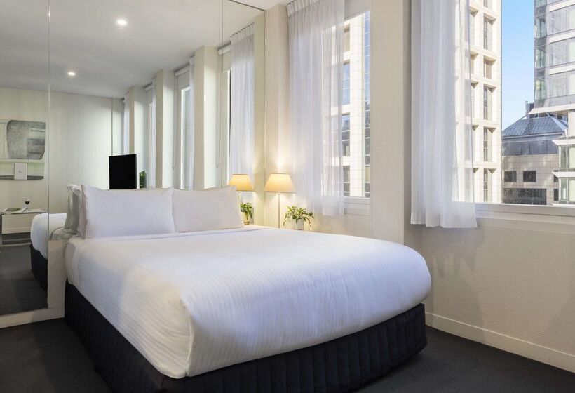 فندق Oaks Melbourne On Collins Suites