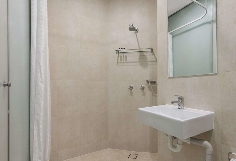 فندق Oaks Melbourne On Collins Suites