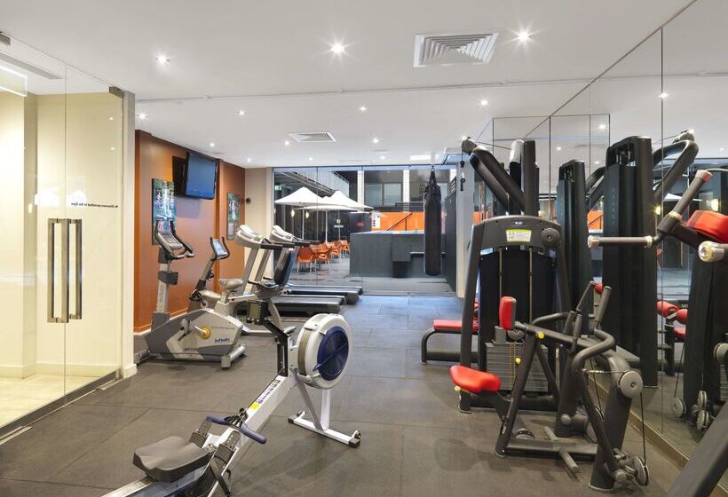 فندق Oaks Melbourne On Collins Suites