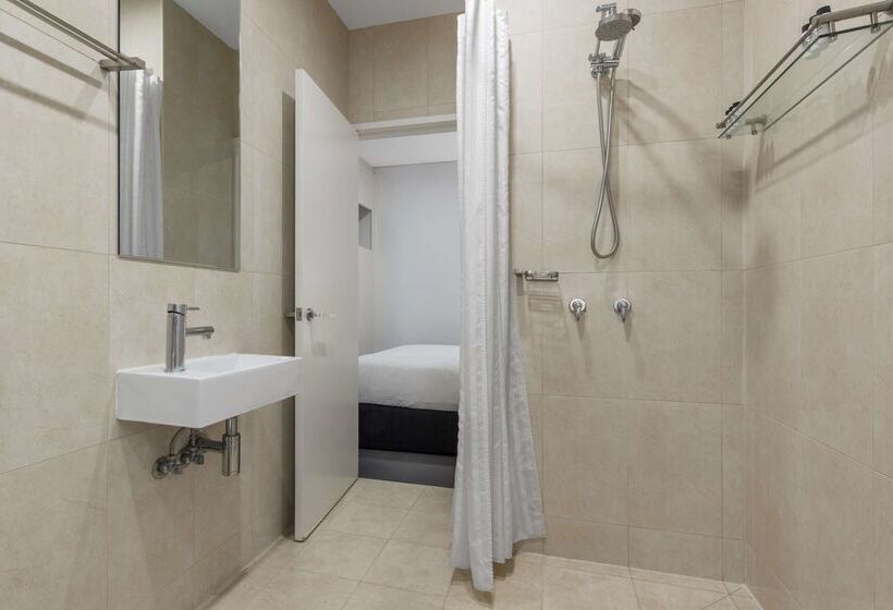 فندق Oaks Melbourne On Collins Suites