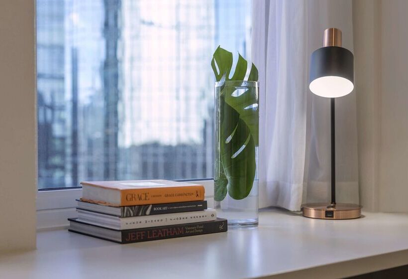 فندق Oaks Melbourne On Collins Suites