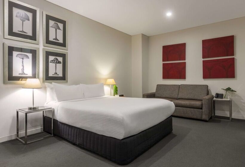 فندق Oaks Melbourne On Collins Suites