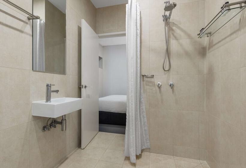 فندق Oaks Melbourne On Collins Suites