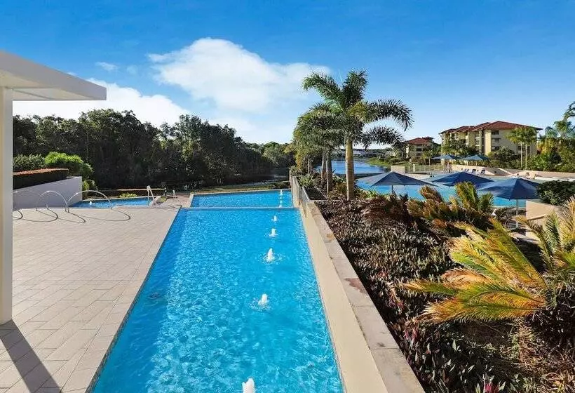 ホテル Pelican Waters Golf Resort