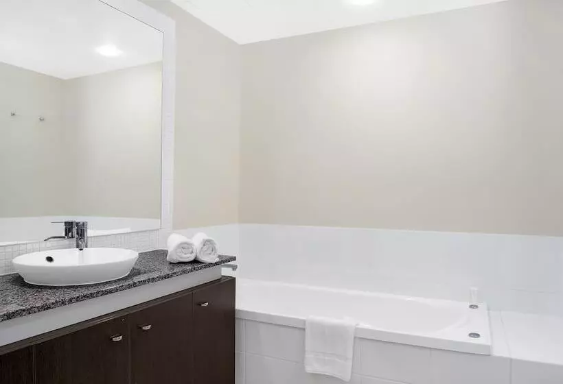 ホテル Pelican Waters Golf Resort