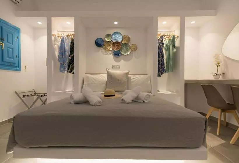 Отель Perissa Bay