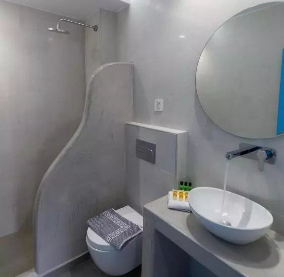 Отель Perissa Bay